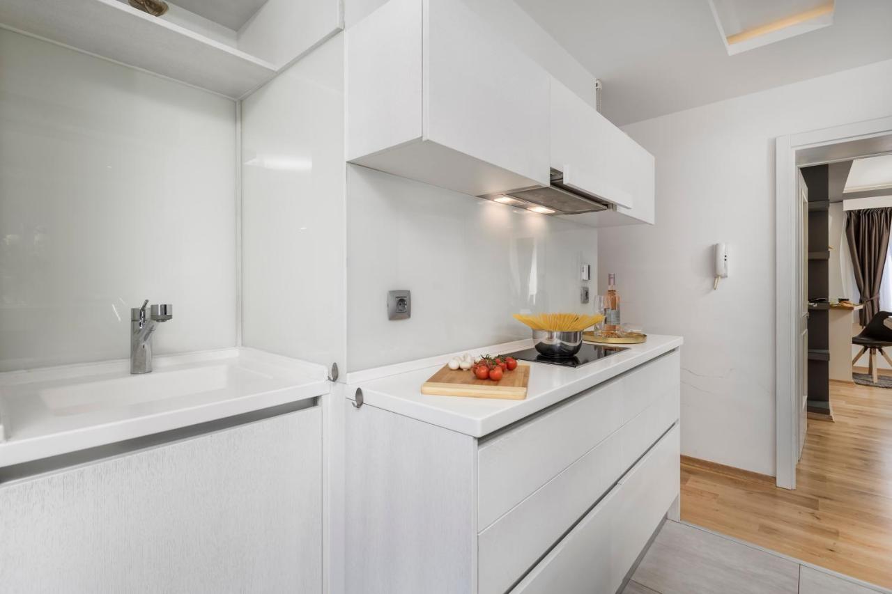 Apartment Hana Рийека Екстериор снимка